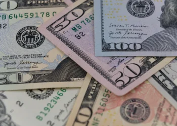 Small Cap Stock risks & Rewards