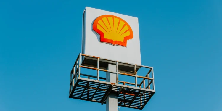 Shell Amplifies Shareholder Returns Amidst Profit Dip